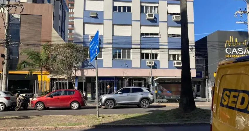 Apartamento com 3 quartos à venda na Avenida Getúlio Vargas, 1758, Menino Deus, Porto Alegre