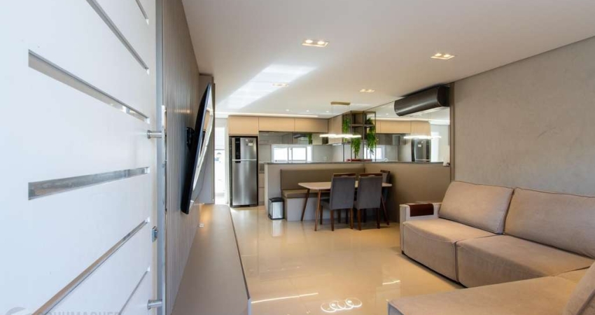 Sobrado para Venda - 95,16m², 3 dormitórios, sendo 1 suites, 2 vagas - Hípica
