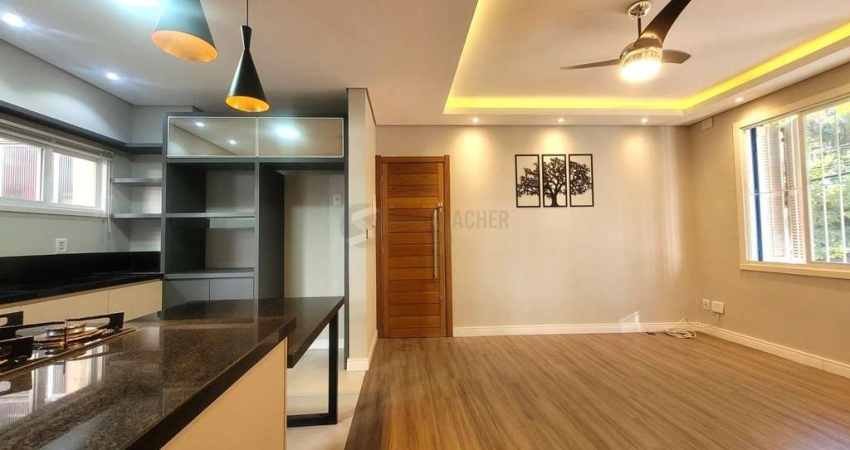 Lindo apartamento 2 dormitórios todo Reformado no Mont Serrat .