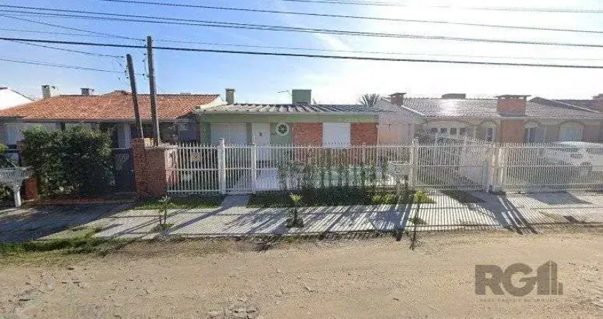 Casa com 3 quartos à venda na Rua Rio Douradinho, 2142, Centro, Xangri-Lá