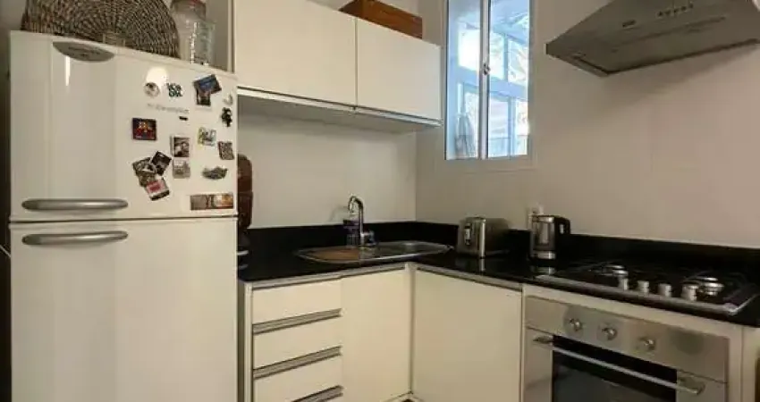 Apartamento 1 dormitório, 51m2 Area Externa ,bairro Menino Deus,
