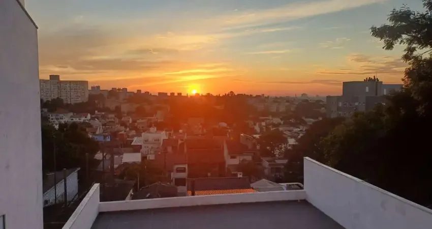 Casa com 3 quartos à venda na Rua Tomaz Edison, 278, Santo Antônio, Porto Alegre