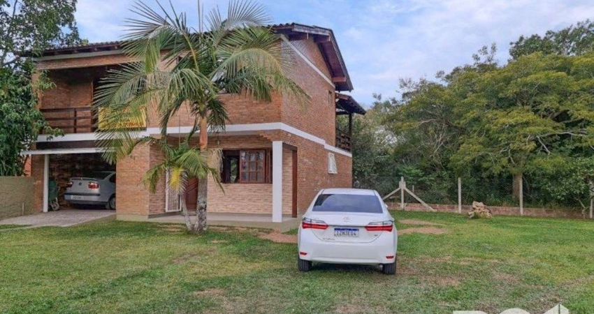 Casa com 2 quartos à venda na Beco da Vitória, 364, Boa Vista do Sul, Porto Alegre