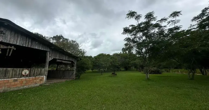 Chácara / sítio com 1 quarto à venda na Rua Goiabeira, 201, Parque Florestal Itapuã, Viamão
