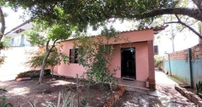 Casa em Porto Alegre, no bairro Restinga, com 5 dormitório(s), e 5 banheiros, à venda.