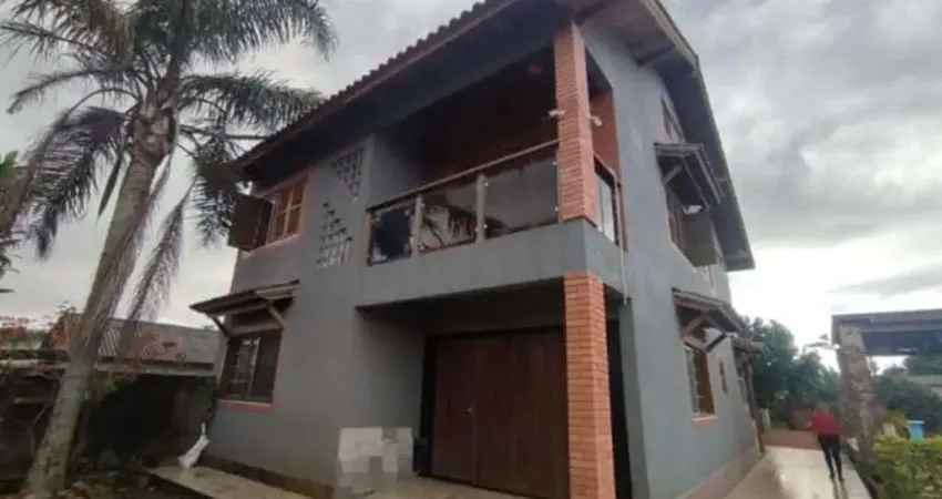 Casa com 3 quartos à venda na do Stringuini, 203, Hípica, Porto Alegre
