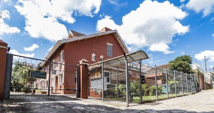 Casa em condomínio fechado com 3 quartos à venda na Avenida Arnaldo Bohrer, 247, Teresópolis, Porto Alegre