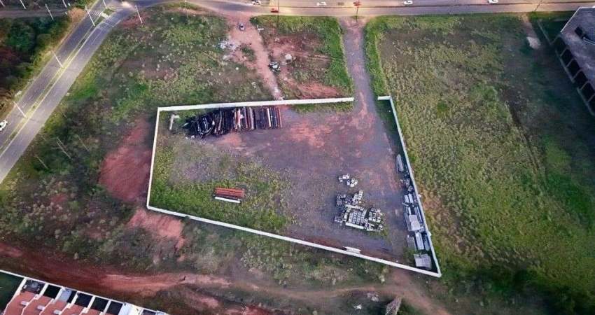 Terreno Residencial em Distrito Industrial