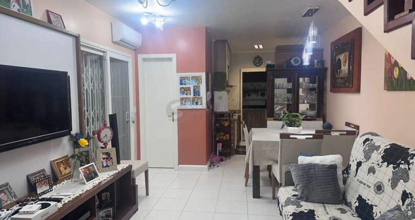 CASA EM CONDOMÍNIO, 2 QUARTOS, SUITE, 2 VAGAS