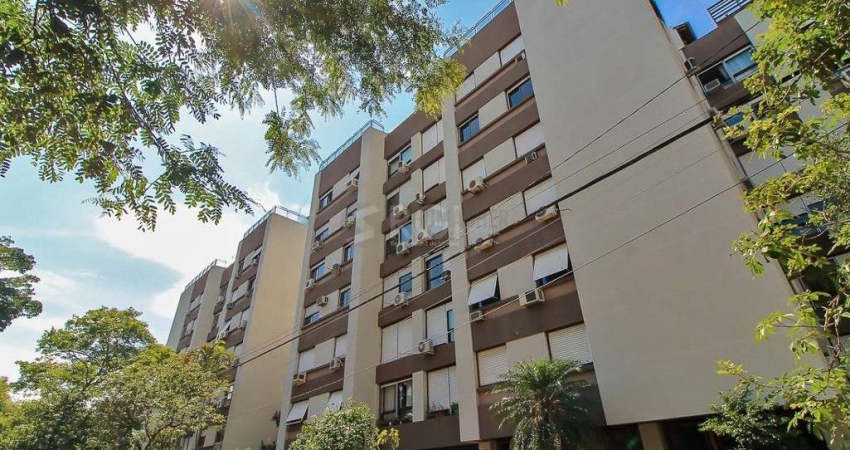 Apartamento para Venda - 99,04m², 3 dormitórios, sendo 1 suite, 1 vaga, churrasqueira elétrica - Menino Deus