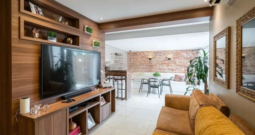 Apartamento Garden com 178m², 3 quartos, 1 suíte, 2 vagas, no bairro Santana em Porto Alegre
