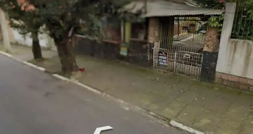 Terreno de esquina a venda na rua Monte Castelo/Canoas