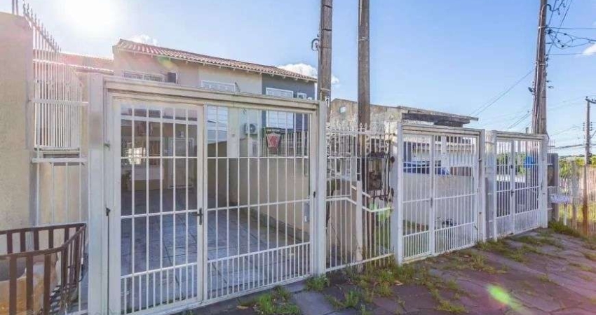 Casa sobrado, 2 dormitórios, 66m² privativos, no Jardim Leopoldina, Porto Alegre