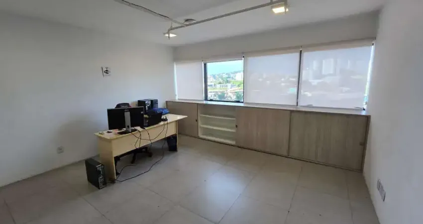 Excelente sala comercial para venda e locação no Murano Office. bairro cristal.