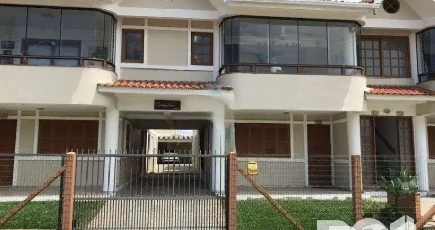Excelente Apartamento de três Dormitórios em Xangrilá/RS uma quadra mar