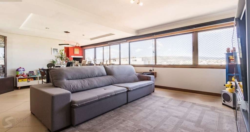 Apartamento com 3 quartos, 1 suíte, à venda no bairro Petrópolis