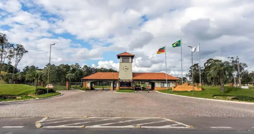 Casa em condomínio fechado com 3 quartos à venda na Avenida Juca Batista, 8088, Belém Novo, Porto Alegre