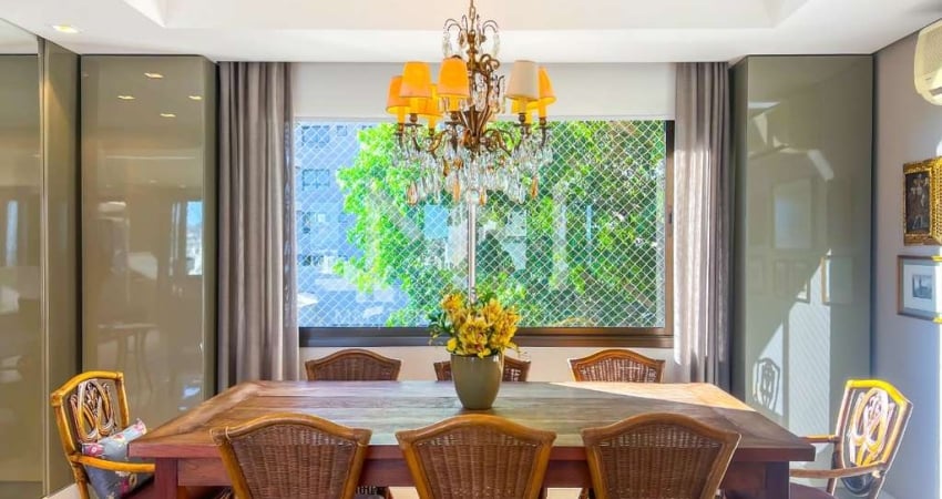 Apartamento com 3 quartos à venda na Rua Cônego Viana, 126, Rio Branco, Porto Alegre