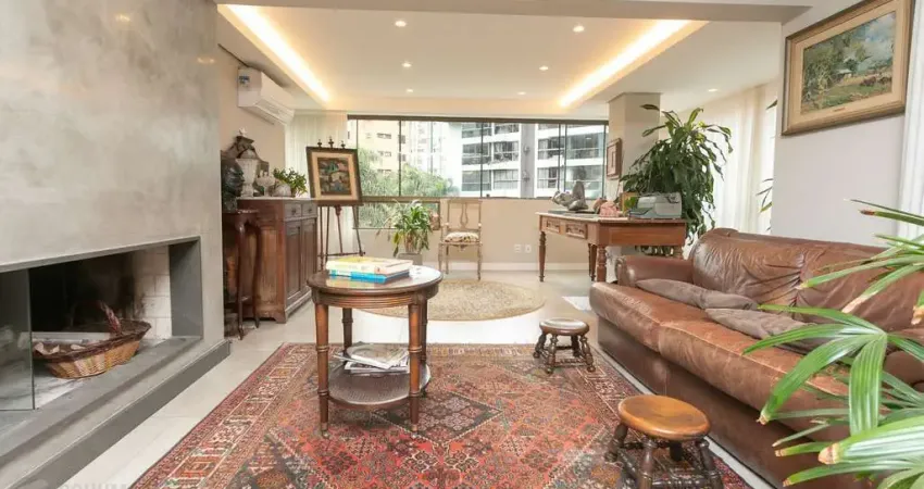 Apartamento alto padrão à venda na Bela Vista – 200m² privativos