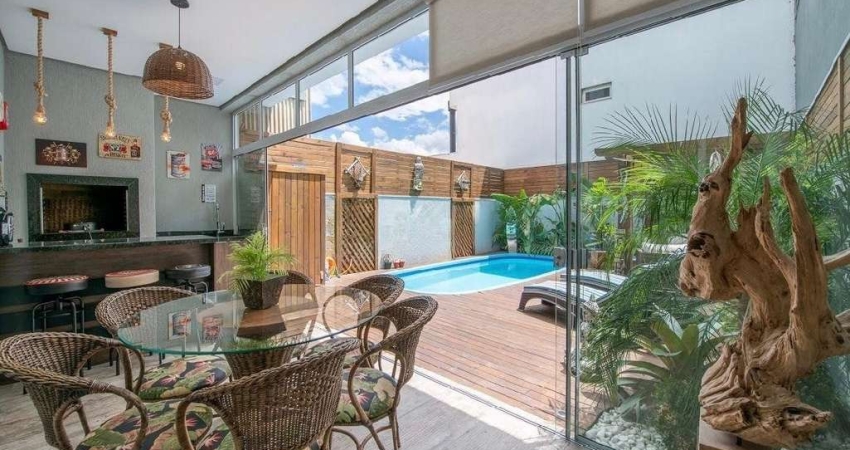 Casa com 3 quartos e 2 vagas em condomínio fechado no Bairro Ecoville
