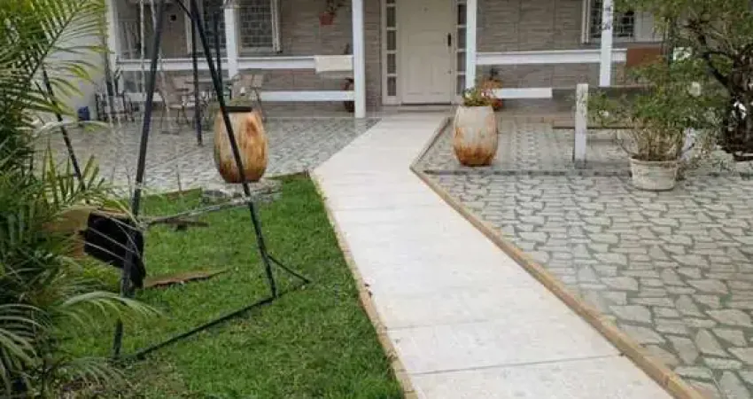 Casa com 3 quartos à venda na Avenida Toledo Piza, 1257, Sarandi, Porto Alegre