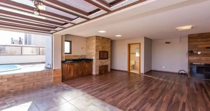 Cobertura 3 dormitórios, piscina, lareira, vista e 3 vagas no Solarium Lindóia