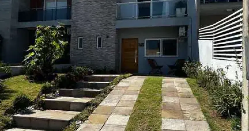 Casa com 4 quartos à venda na Rua Fabiana Kila de Ávila, 234, Hípica, Porto Alegre