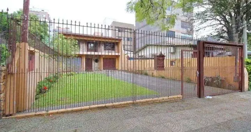 Casa com 3 quartos à venda na Avenida João Wallig, 192, Passo da Areia, Porto Alegre