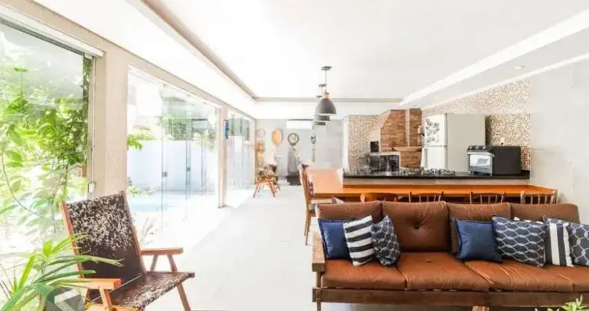 Casa com 4 quartos à venda na Rua Matias José Bins, 1355, Chácara das Pedras, Porto Alegre