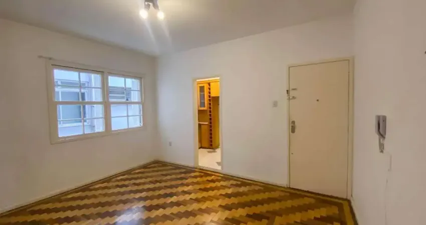 Apartamento 2 dormitórios na duque de caxias, centro histórico