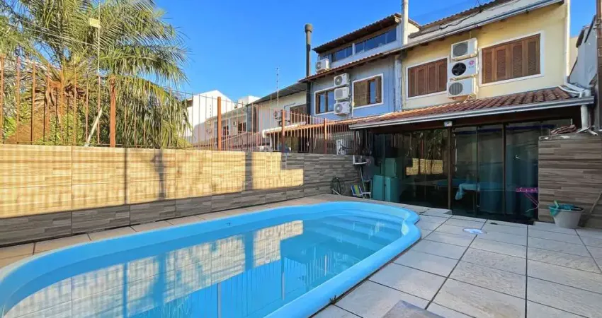 Residência com 4 dormitórios sendo 1 suites no bairro guarujá.