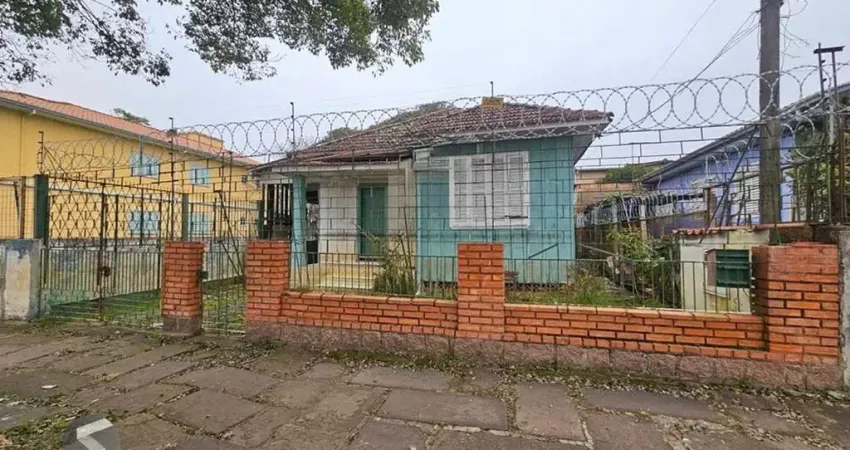 Terreno à venda na Avenida Martins Bastos, 732, Sarandi, Porto Alegre