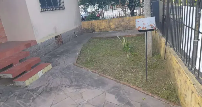 Casa com 2 quartos à venda na Avenida Professor Paula Soares, 1539, Jardim Itu Sabará, Porto Alegre