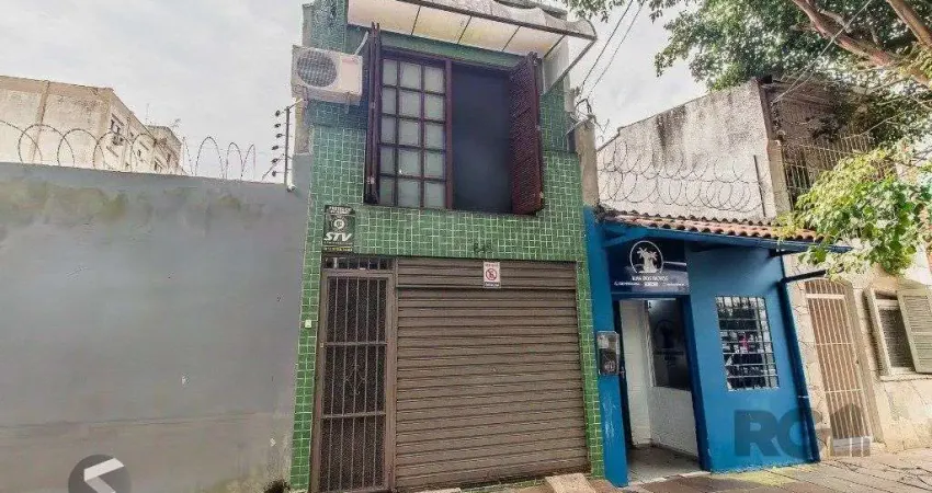 Casa para venda - 110m², 2 dormitórios, sendo 1 suites, 2 vagas - menino deus