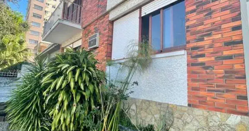 Sobrado com 4 dormitórios, 1 suíte e 228m² no bairro petrópolis -porto alegre/rs