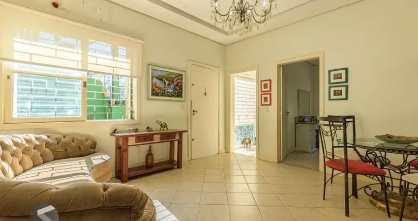 Casa com 4 quartos à venda na Rua Dona Lúcia, 188, Petrópolis, Porto Alegre