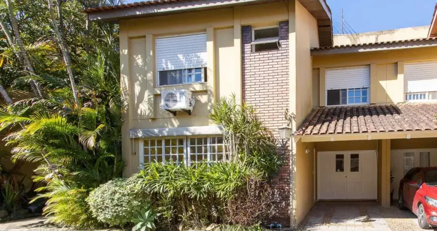 Casa condomínio, no bairro tristeza, 175,17m² área privativa,03 dormitórios 01 suíte e 02 vagas!