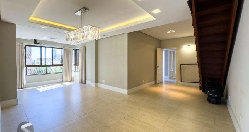 Cobertura alto padrão vista rio, construção bandeira, com 228,32m² de área privativa.