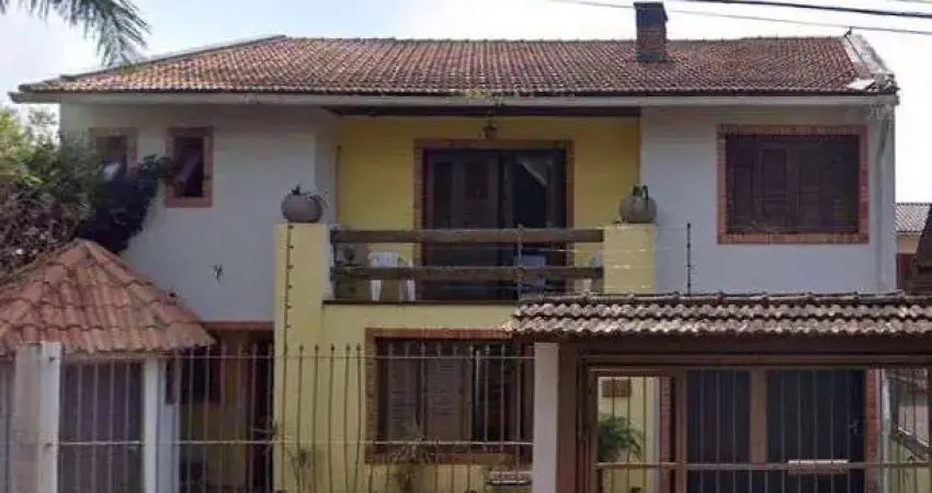Oportunidade!!! casa com um espaço maravilhoso no bairro serraria.
