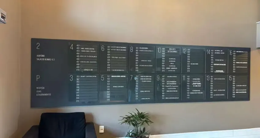 Sala comercial à venda na Avenida Assis Brasil, 4637, São Sebastião, Porto Alegre