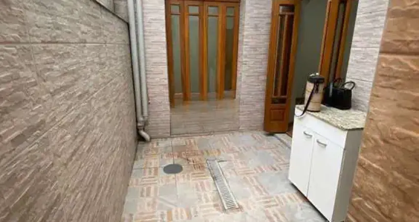 Apartamento com 3 quartos à venda na Rua Santa Rita, 367, Floresta, Porto Alegre