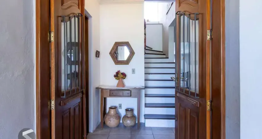 Casa com 3 quartos à venda na Rua Padre João Batista Reus, 1695, Tristeza, Porto Alegre