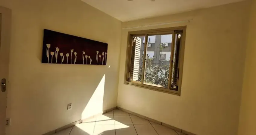 Apartamento 2 dormitórios, pronto para entrar e morar e próximo do cais embarcadero.