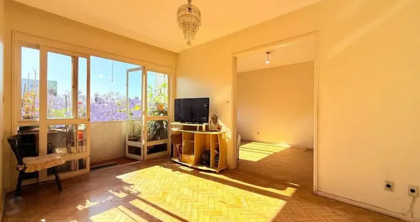 Apartamento de 3 dormitórios à venda no bairro petrópolis, porto alegre.