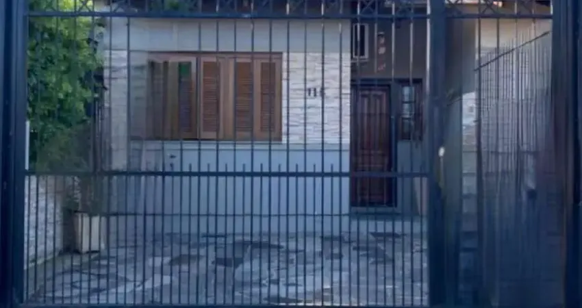 Casa com 2 quartos à venda na Rua Pedro da Silva Nava, 183, Aberta dos Morros, Porto Alegre