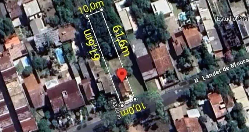 Excelente terreno plano, medindo 10,50 metros de frente e 61,6 metros frente fundos, totalizando 646,8m2.