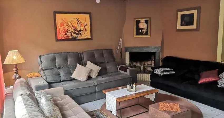 Casa em condomínio fechado com 3 quartos à venda na Avenida Guaíba, 11014, Ipanema, Porto Alegre