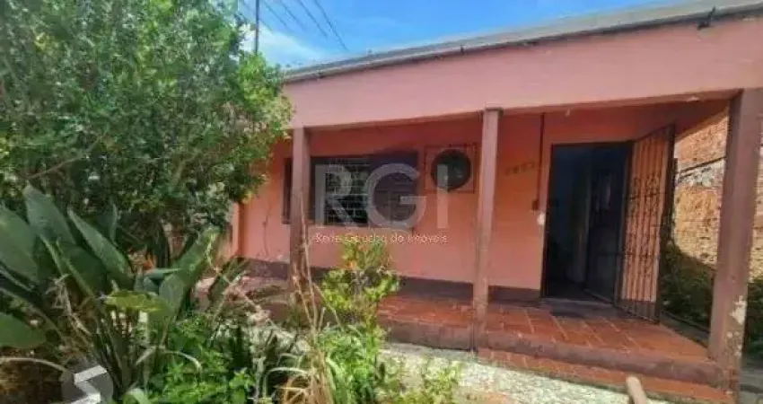 Casa em porto alegre, no bairro tristeza, com 2 dormitório(s), e 2 banheiros, à