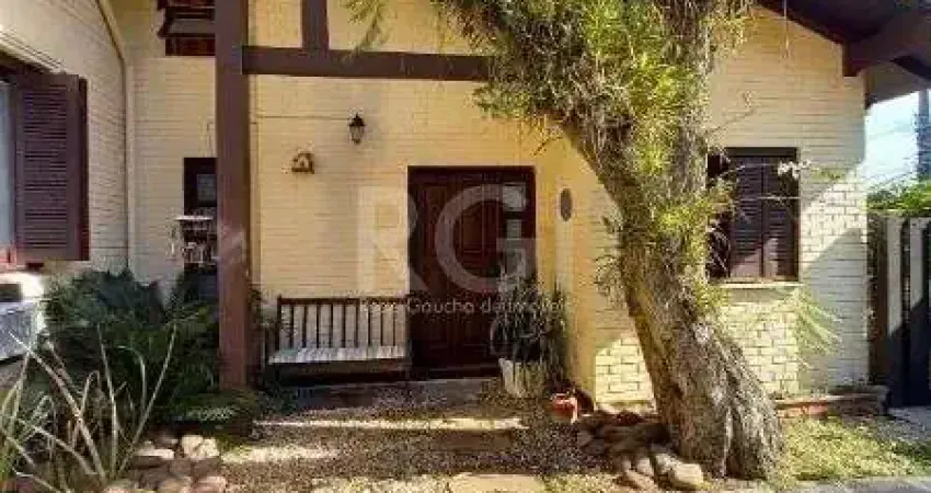 Casa para venda - 683.64m², 4 dormitórios, sendo 3 suites, 6 vagas - tristeza