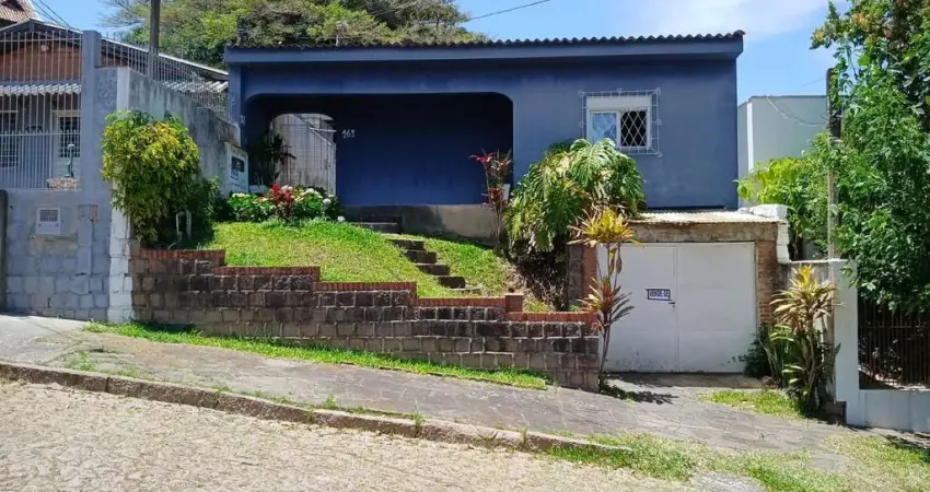 Casa com 4 quartos à venda na Rua Monte Castelo, 260, Cavalhada, Porto Alegre